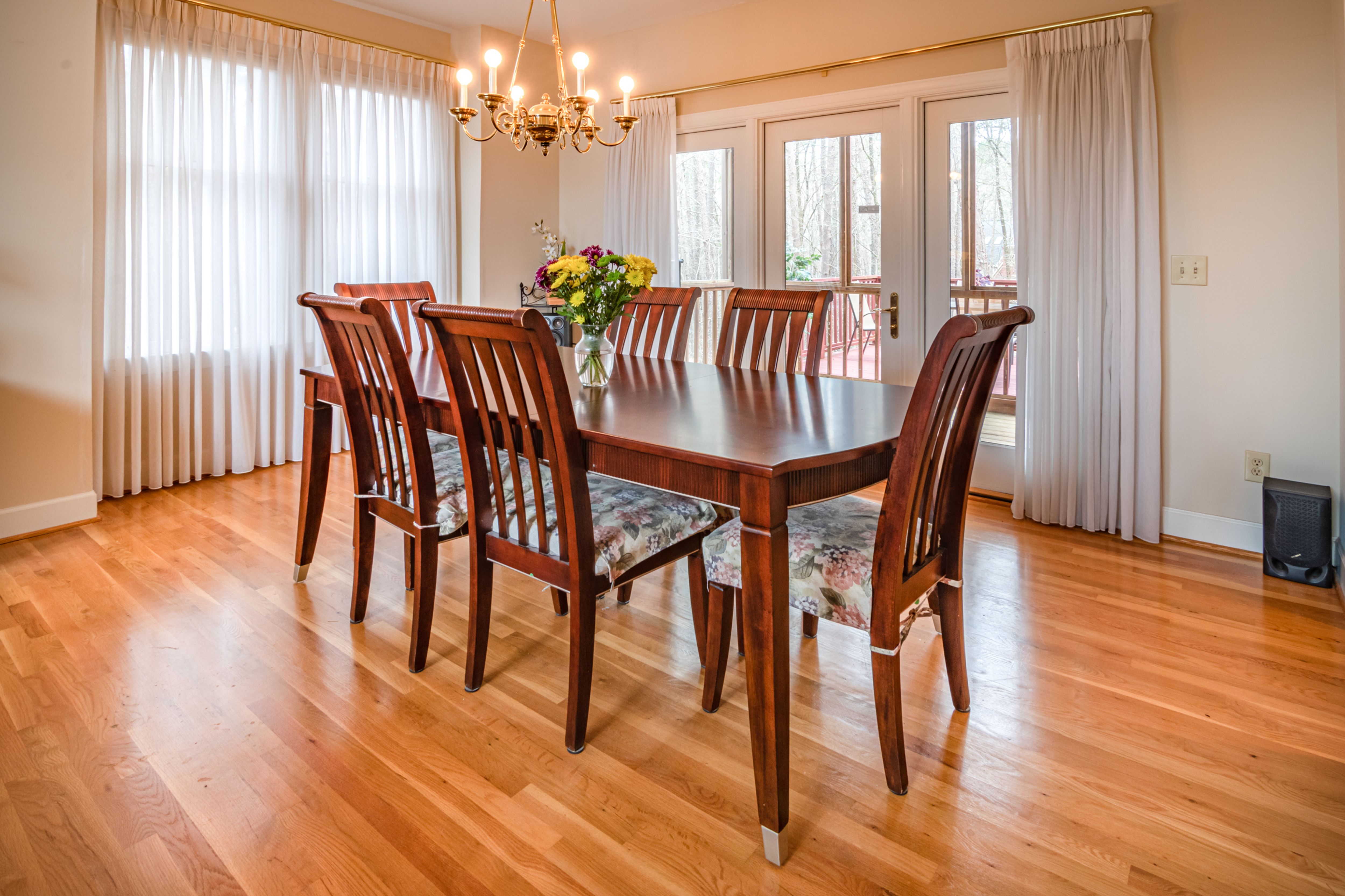 Floor sanding service